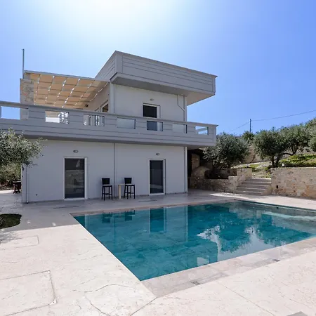 Villa Avelios *